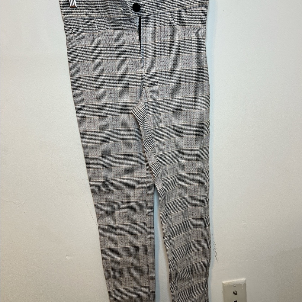 Primark Women's Black and White Checkered Skinny Pants